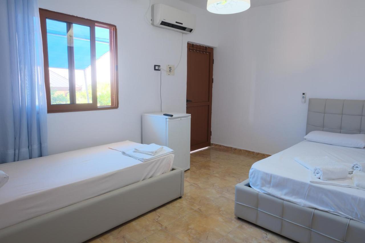 Mehilli Hotel Dhërmi Exteriér fotografie