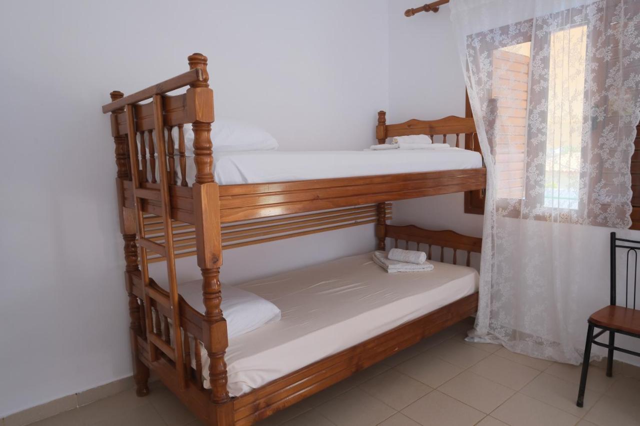 Mehilli Hotel Dhërmi Exteriér fotografie