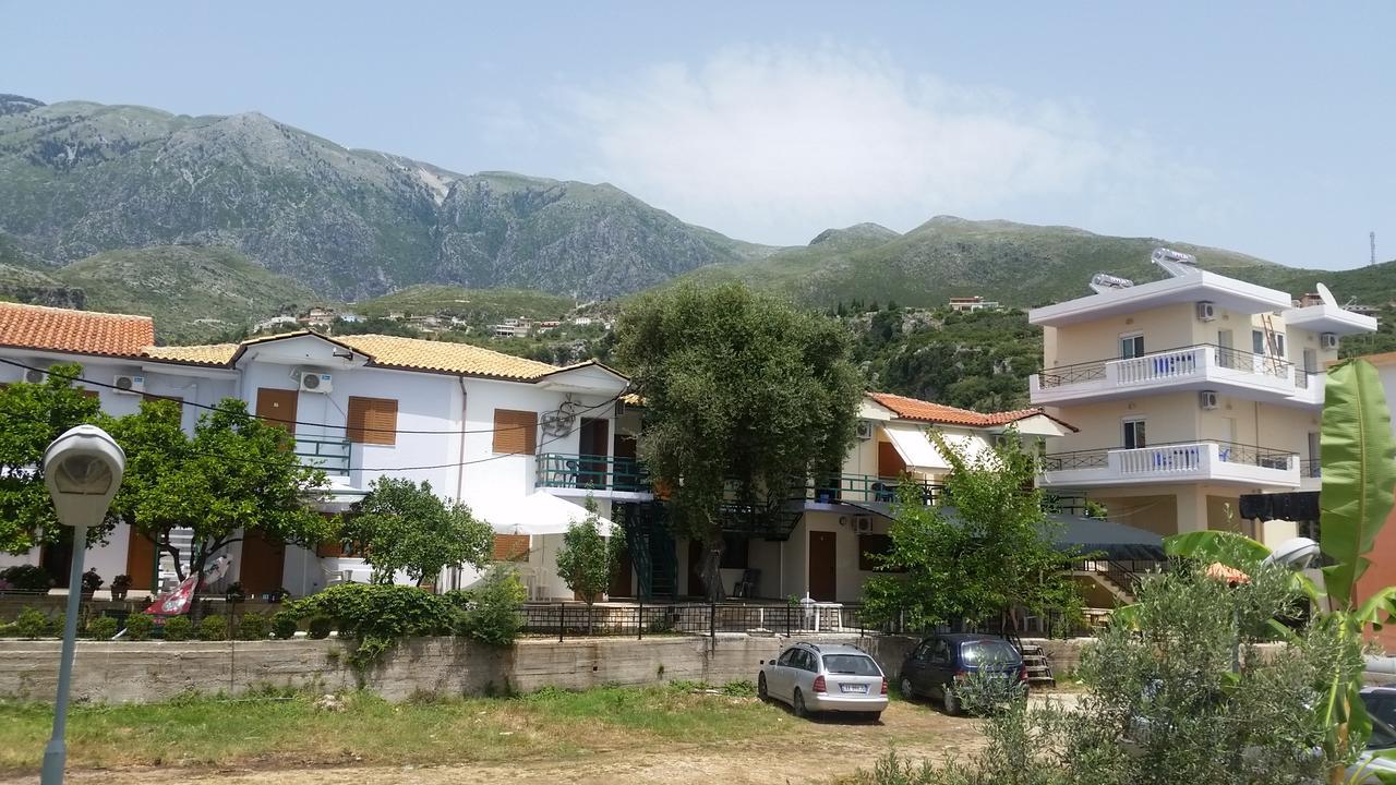 Mehilli Hotel Dhërmi Exteriér fotografie