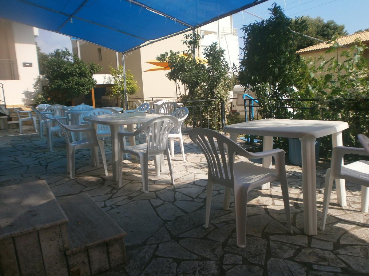 Mehilli Hotel Dhërmi Exteriér fotografie